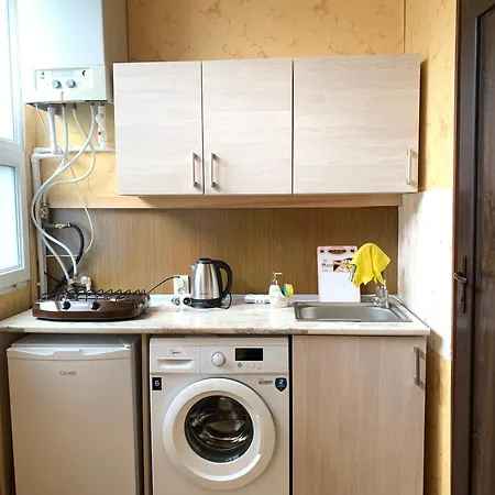 Apartment At Rustaveli Avenue, Near Opera تبليسي المظهر الخارجي الصورة